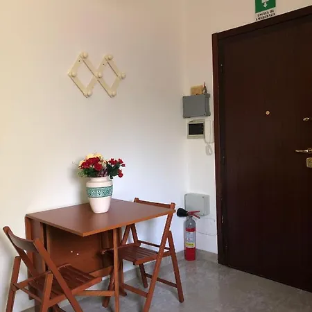 Apartamento Casa Seneca Brindisi