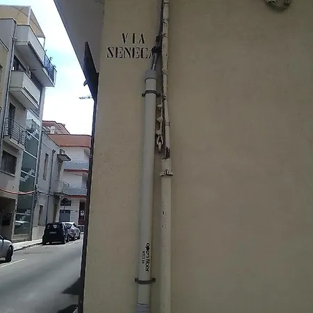 Casa Seneca